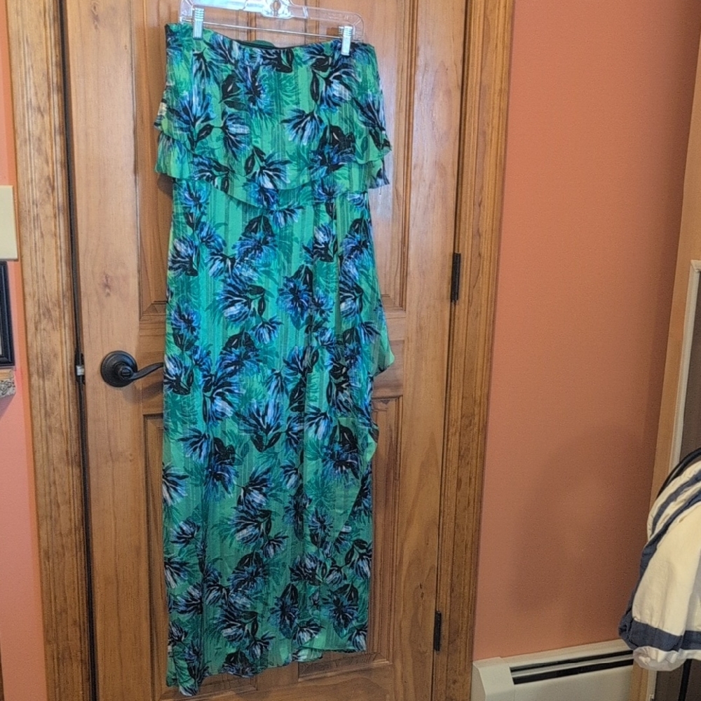 Banana Republic Green Floral Ruffled Tube/Strapless Dress